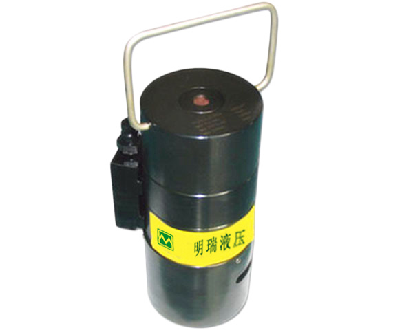 MRD液壓拉伸(shēn)器.jpg